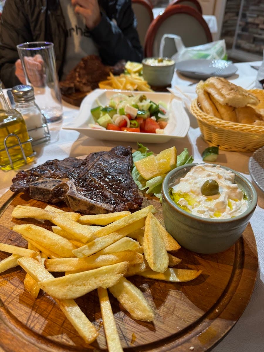 Illyrian Bar & Mediterranean Restaurant