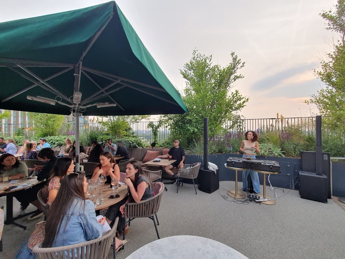 JOIA Rooftop Bar