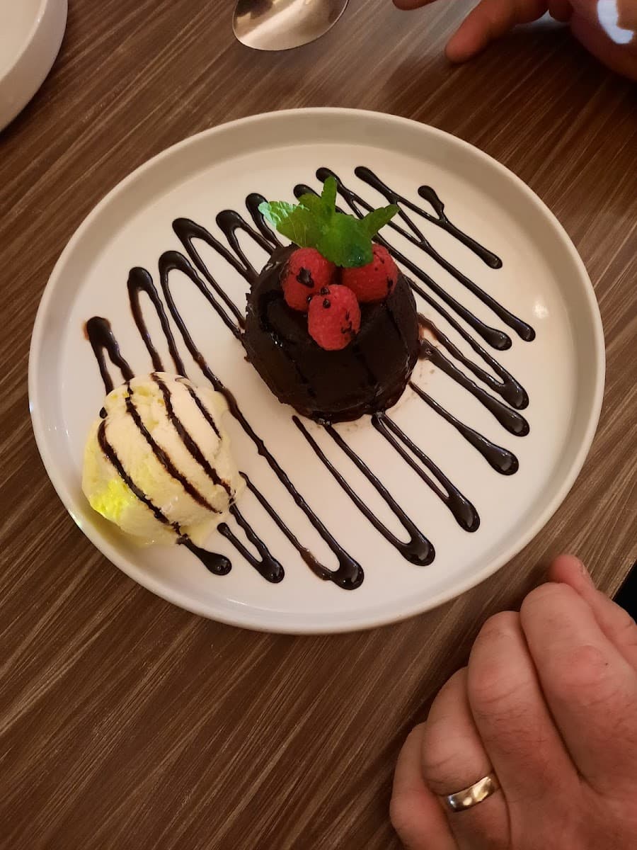 Gusto BLK Italian Restaurant