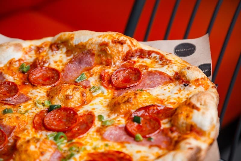 PizzaLuxe Pizza Restaurant Leeds Trinity