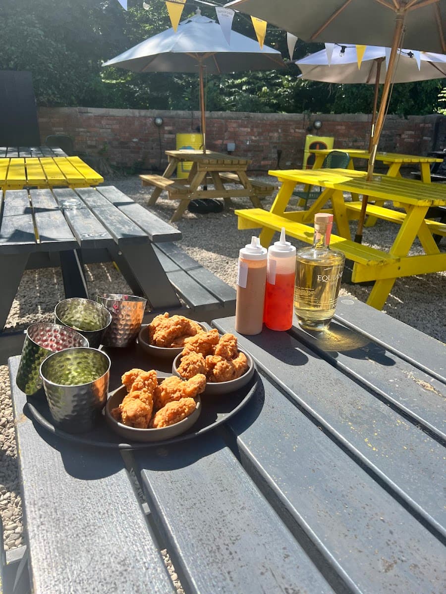 The Chicken Coop @ The Sandford Park Alehouse