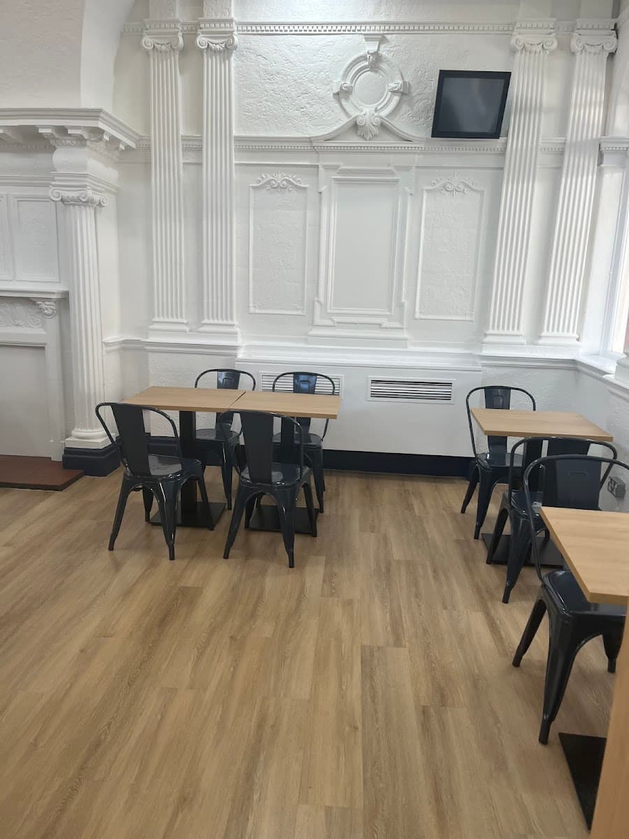 Cafe Local, Nottingham Station - Platform 4&5