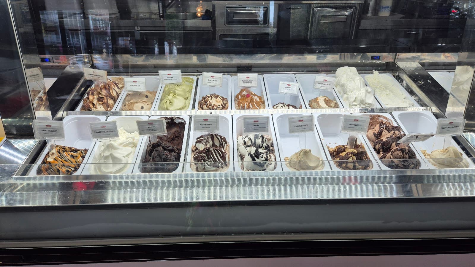 Sprinkles Gelato Above Bar