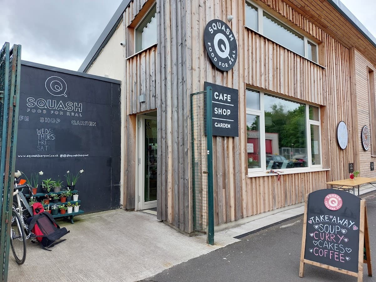 Squash Cafe & Shop