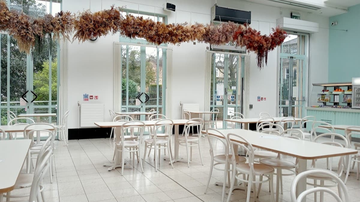 Ambulo (Weston Park Café)
