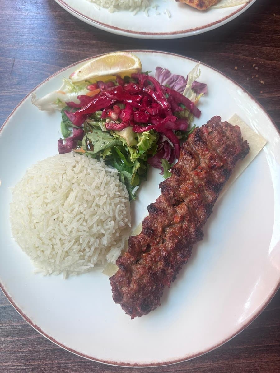 Ayos Restaurant