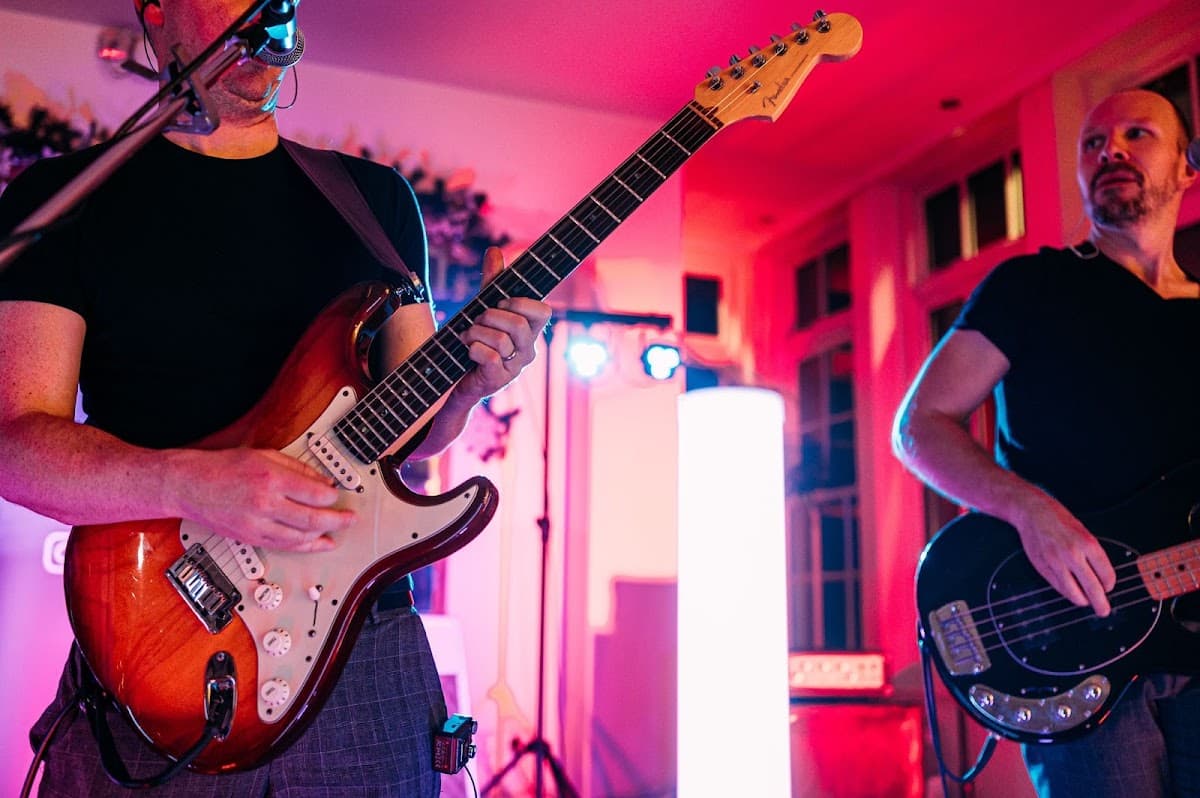 Late Last Night - Wedding & Function Band North West | Cheshire