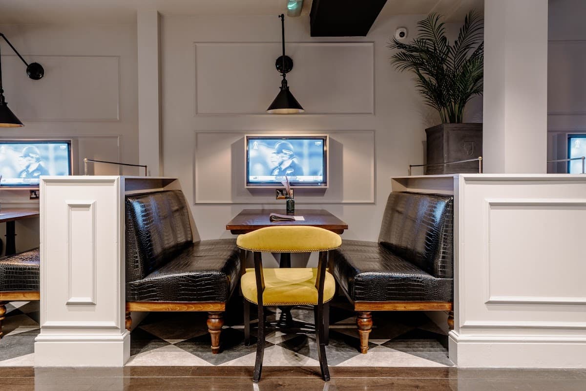 Bonds Mayfair