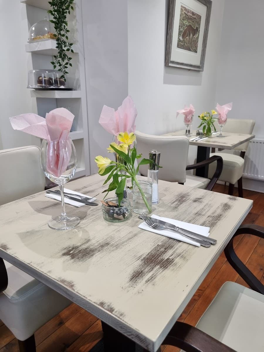 Joshua's Dining Lounge