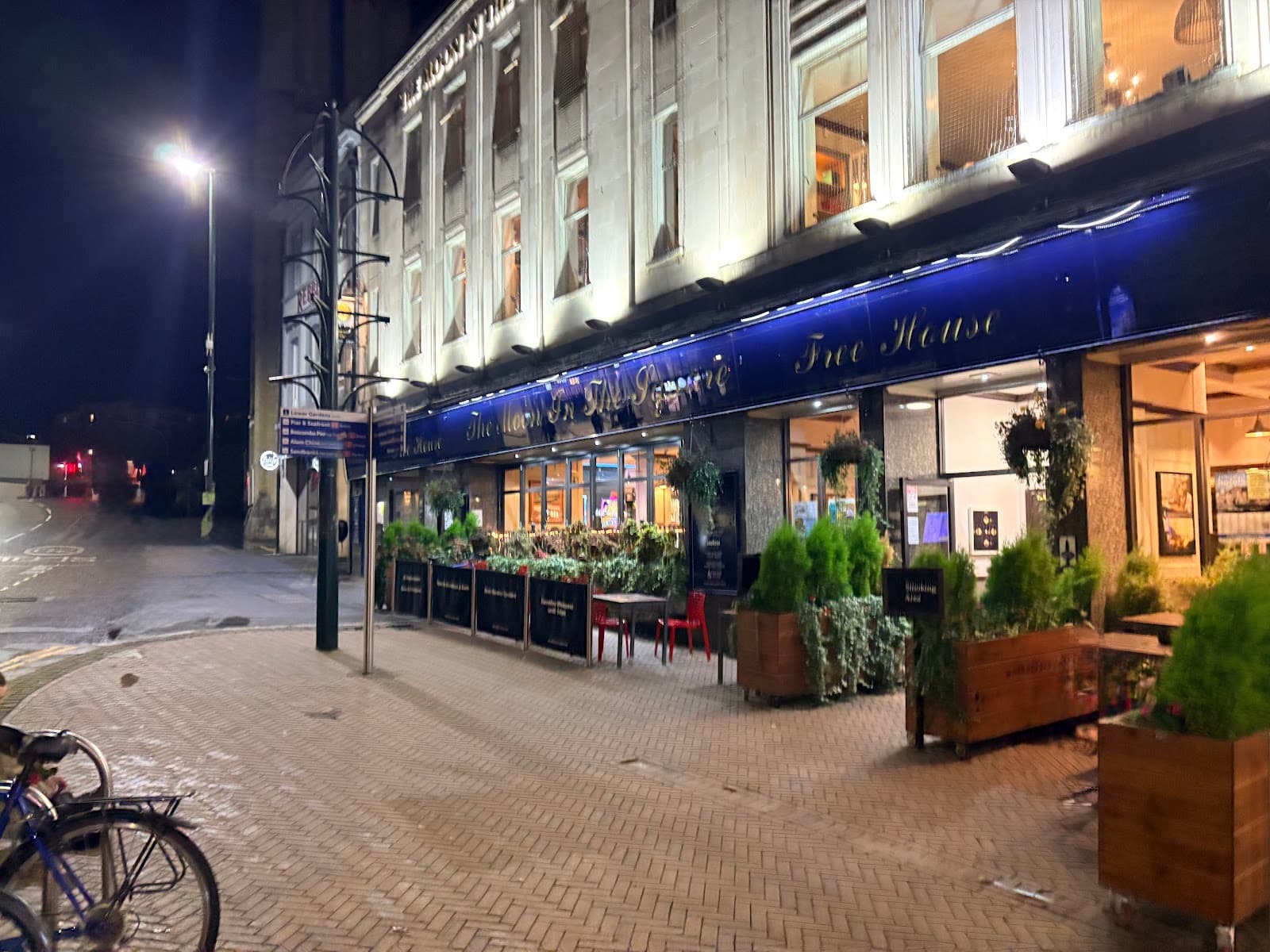 The Moon in the Square - JD Wetherspoon