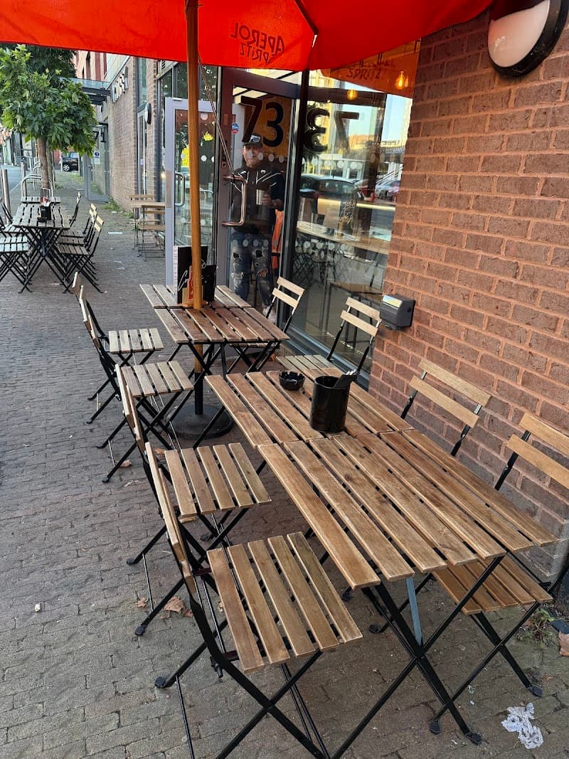 Conni's Pizza Bar & Bakery