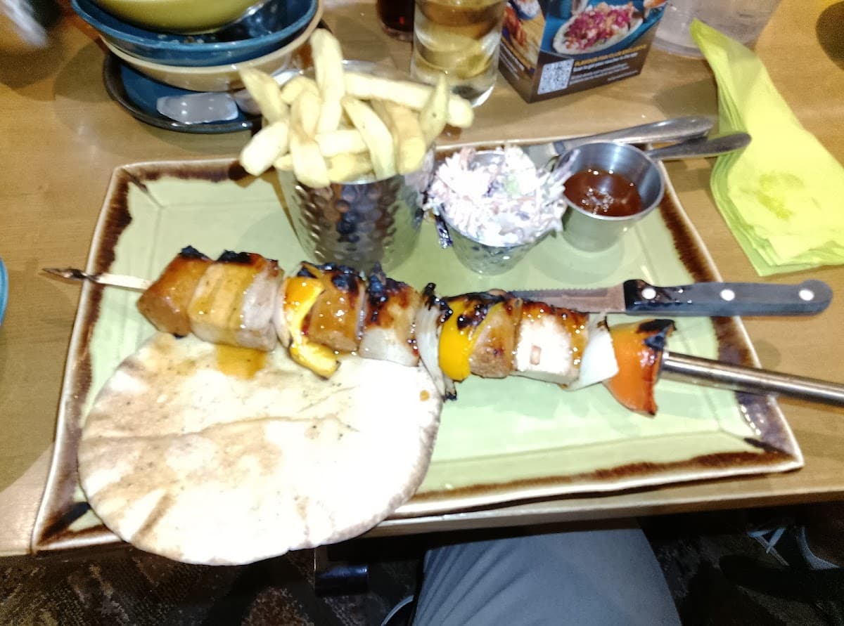 The Three Horseshoes