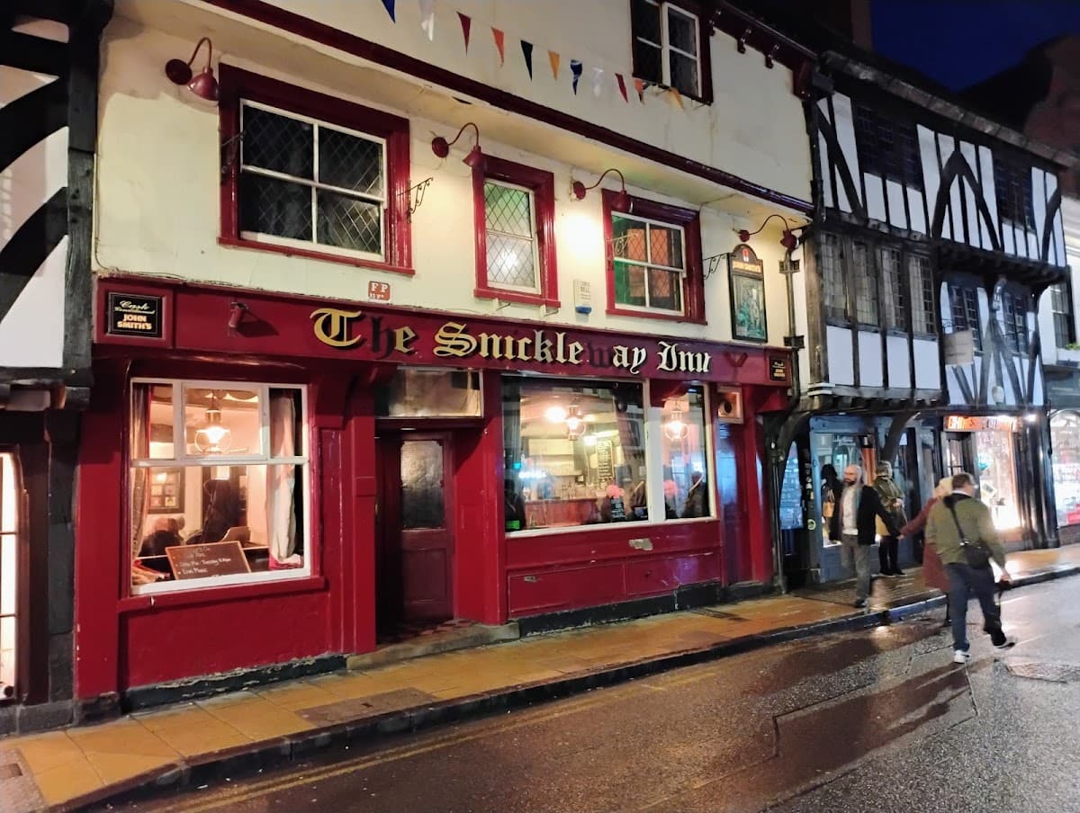 Snickleway Inn
