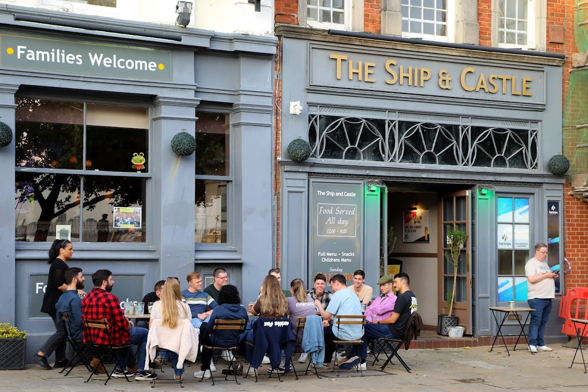 The Ship & Castle