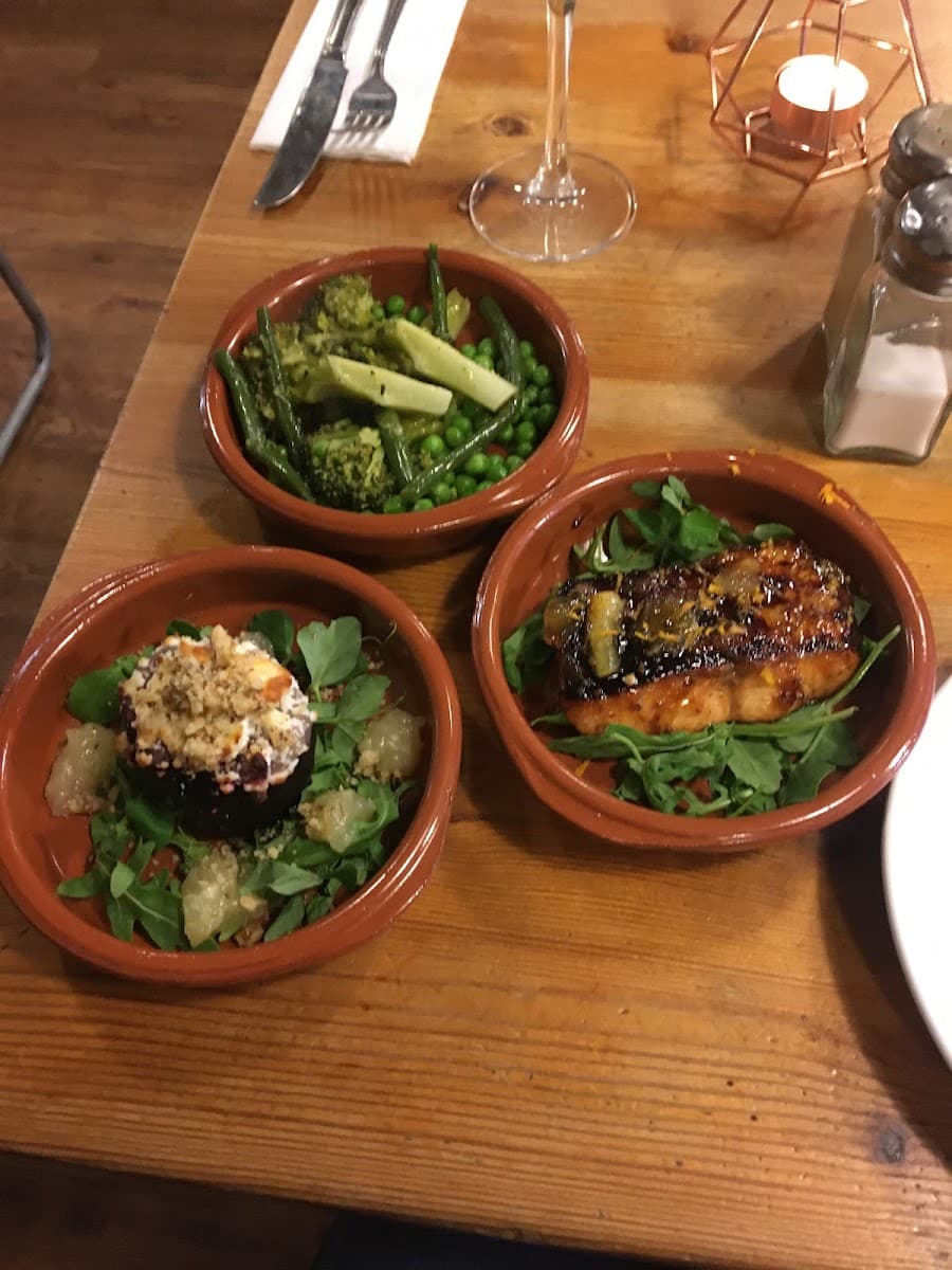 Crumbs Kitchen Uplands