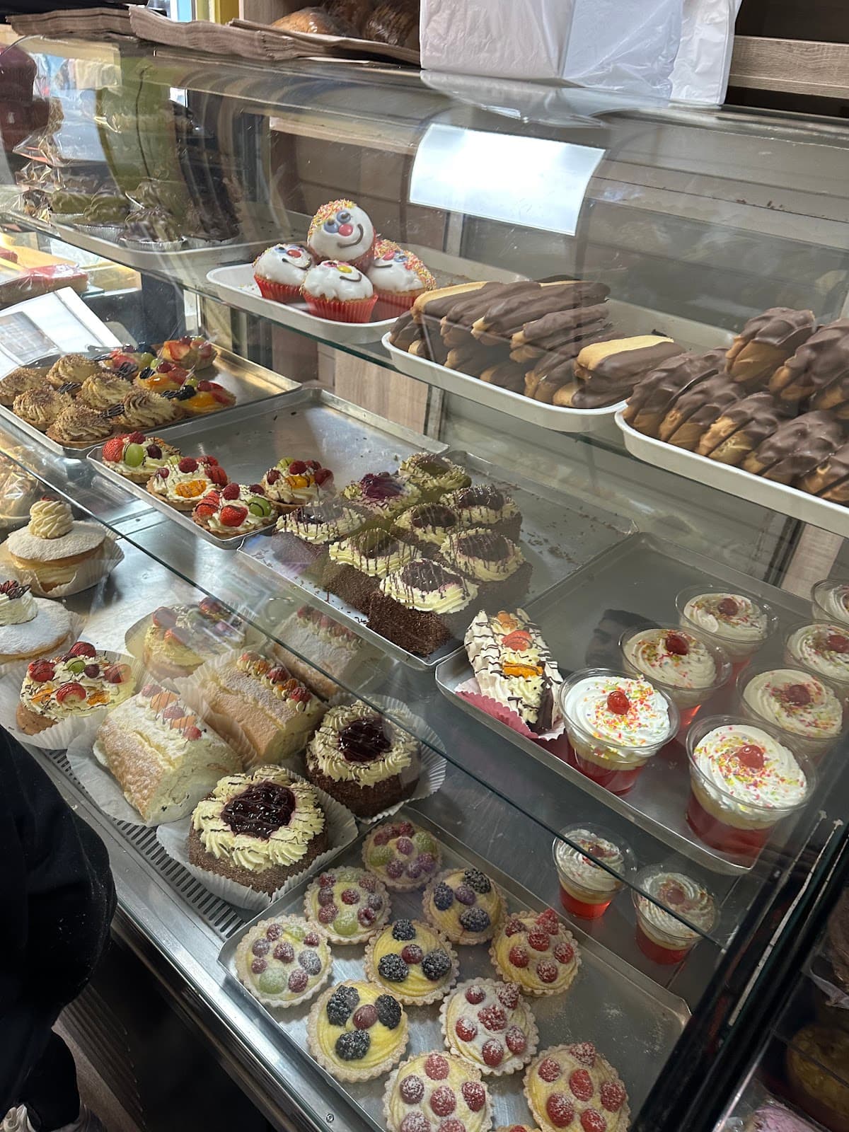 Catherine's Cafe & Bakery