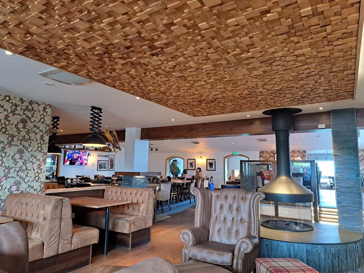 The Braes Bar & Restaurant