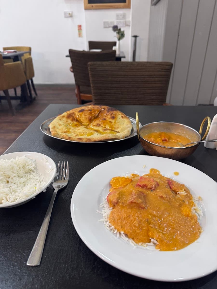 Tuk Tuk Takeaway & Restaurant