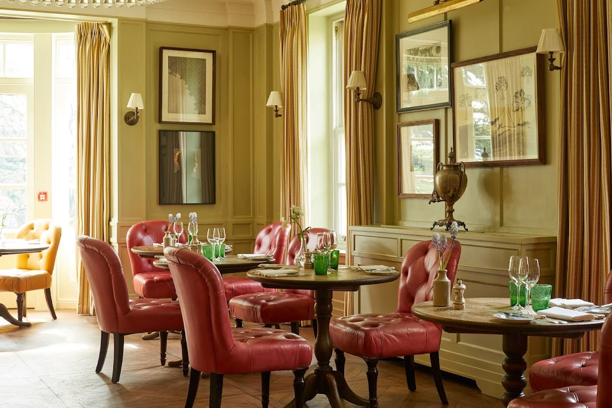 Hartnett Holder & Co