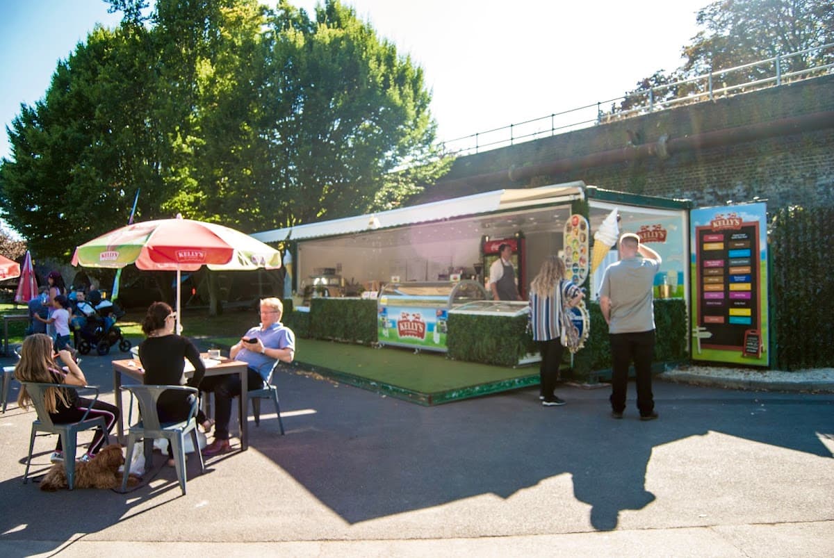 Edwards Coffee House