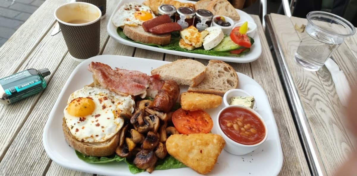 Galata Restaurant & Bistro