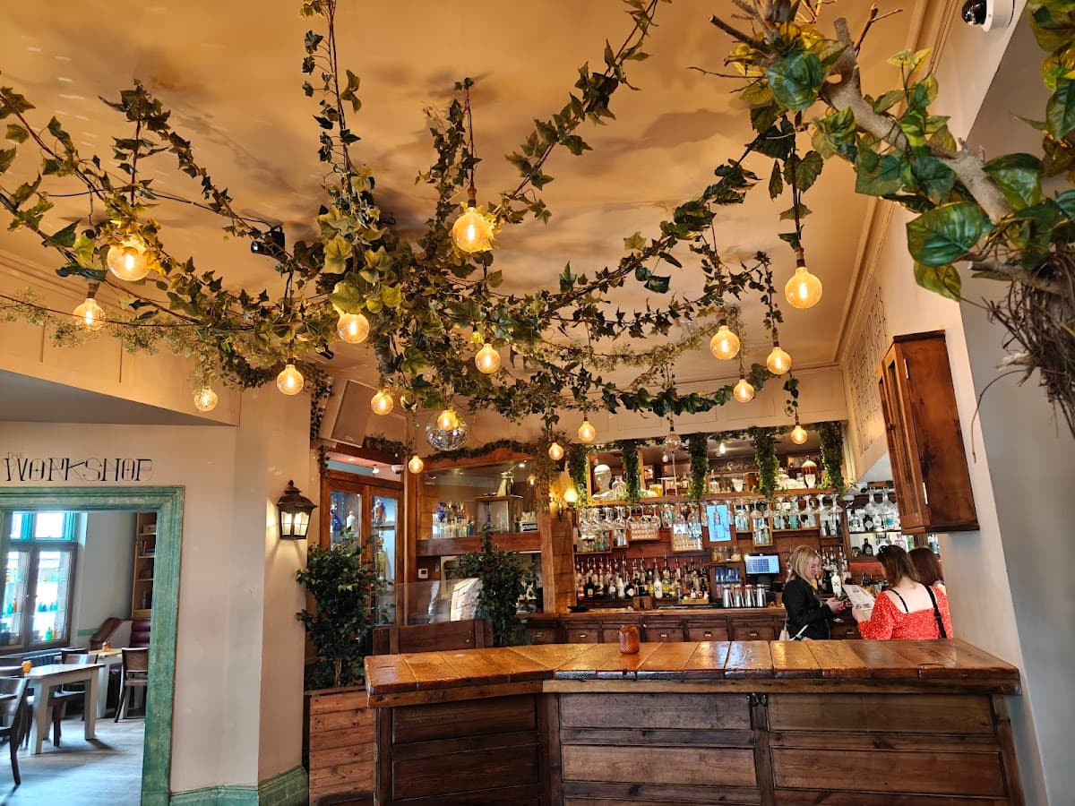 Mr Postles' Apothecary