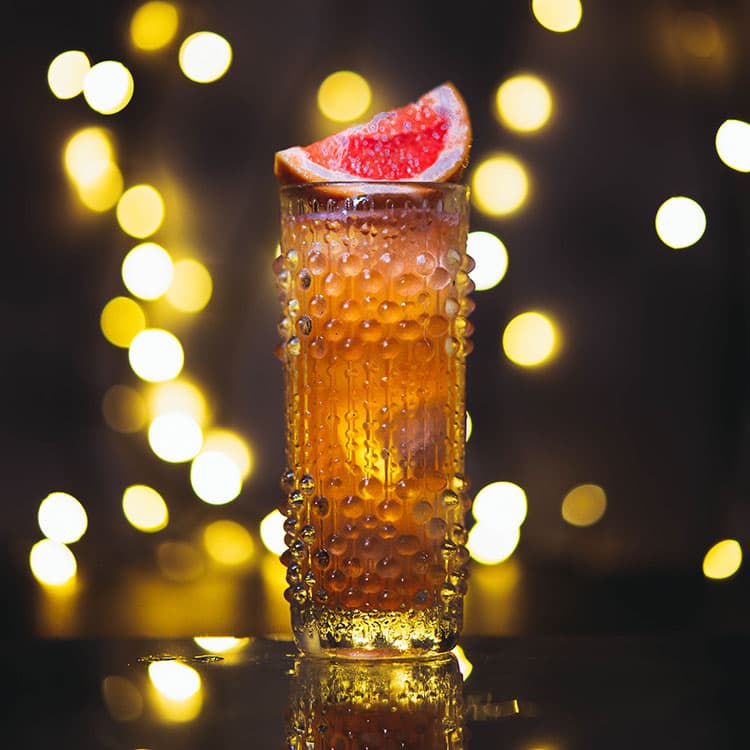 Smokin' Aces - Cocktail Bar & Whiskey Lounge