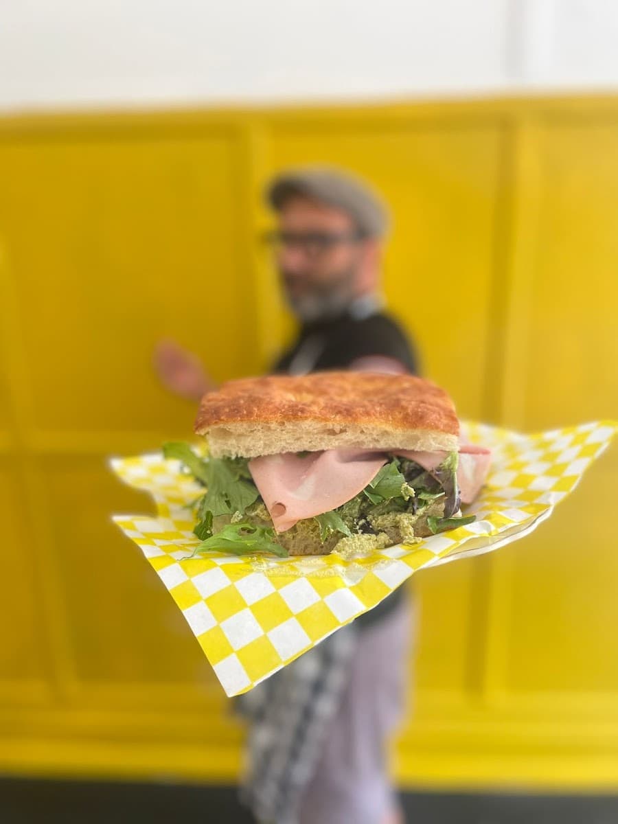 Fabio's - Italian Street Food & Coffee