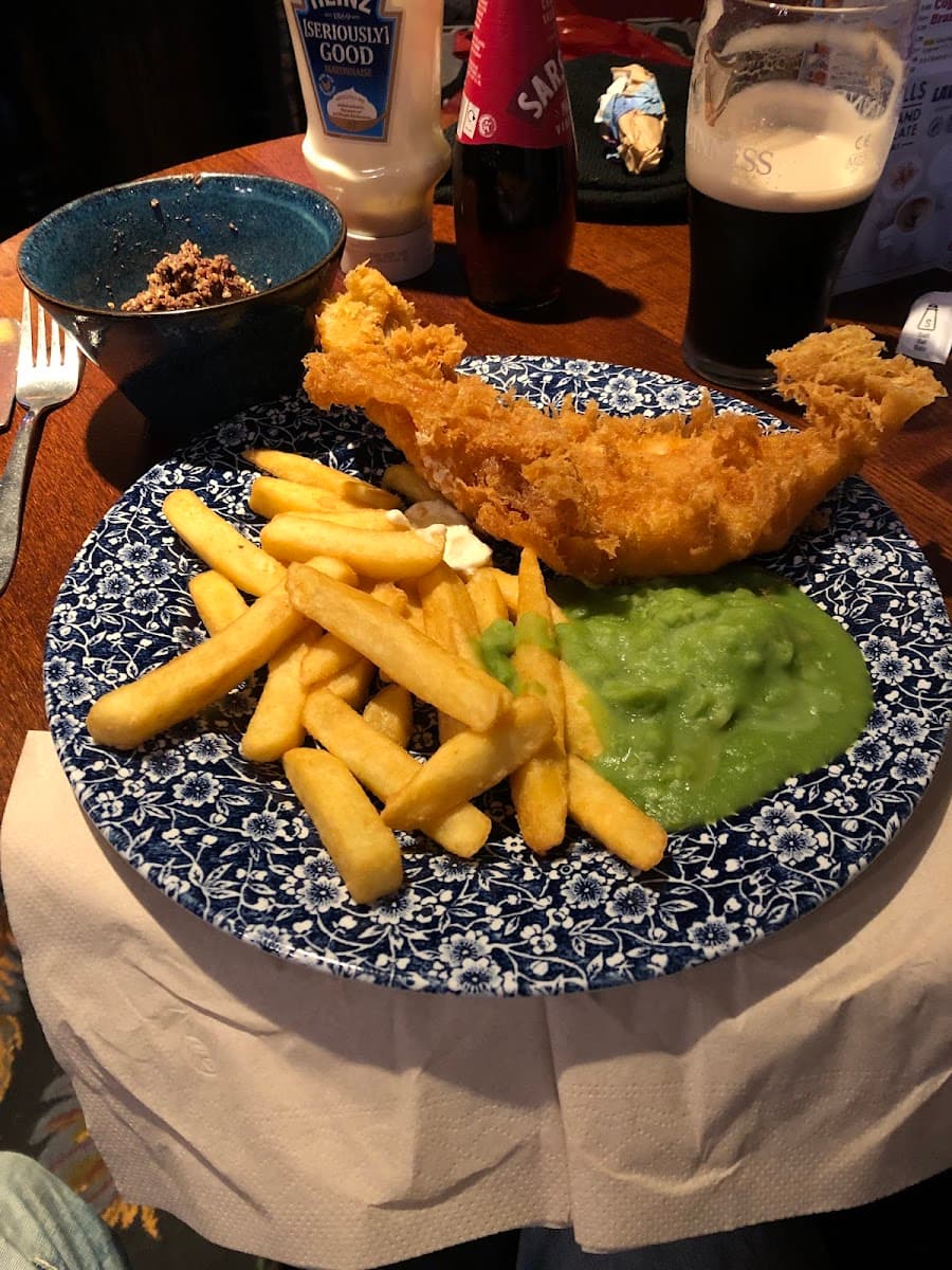 J D Wetherspoon - The Unicorn