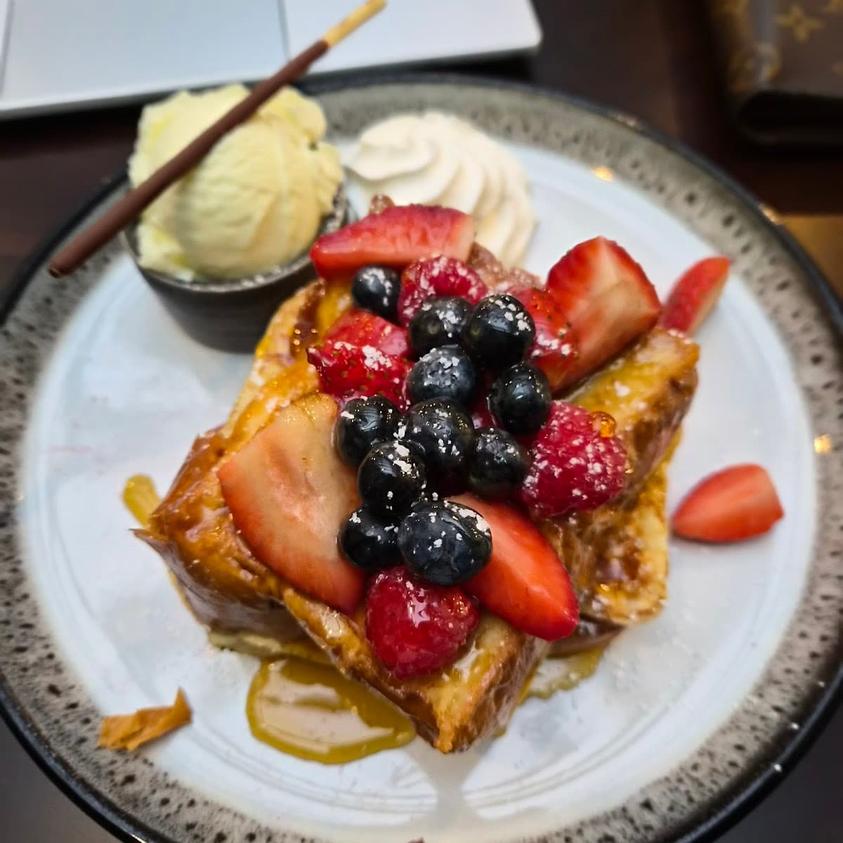 Sweet Café - Stepney