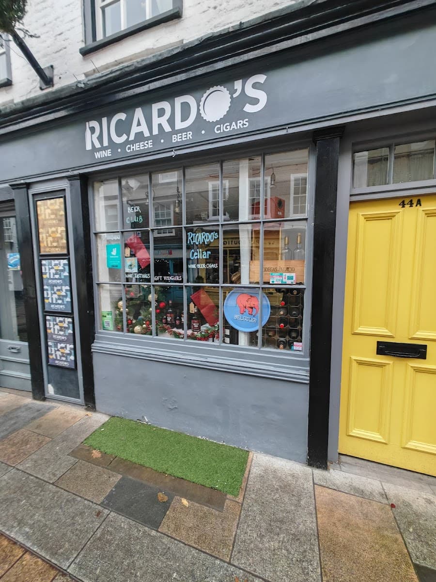 RICARDO'S Cellar