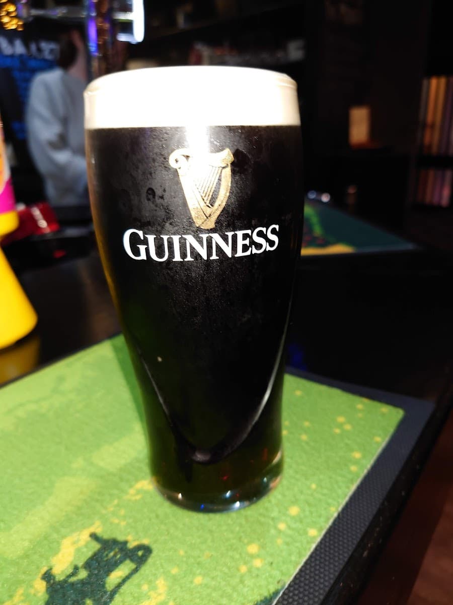 Bar 27