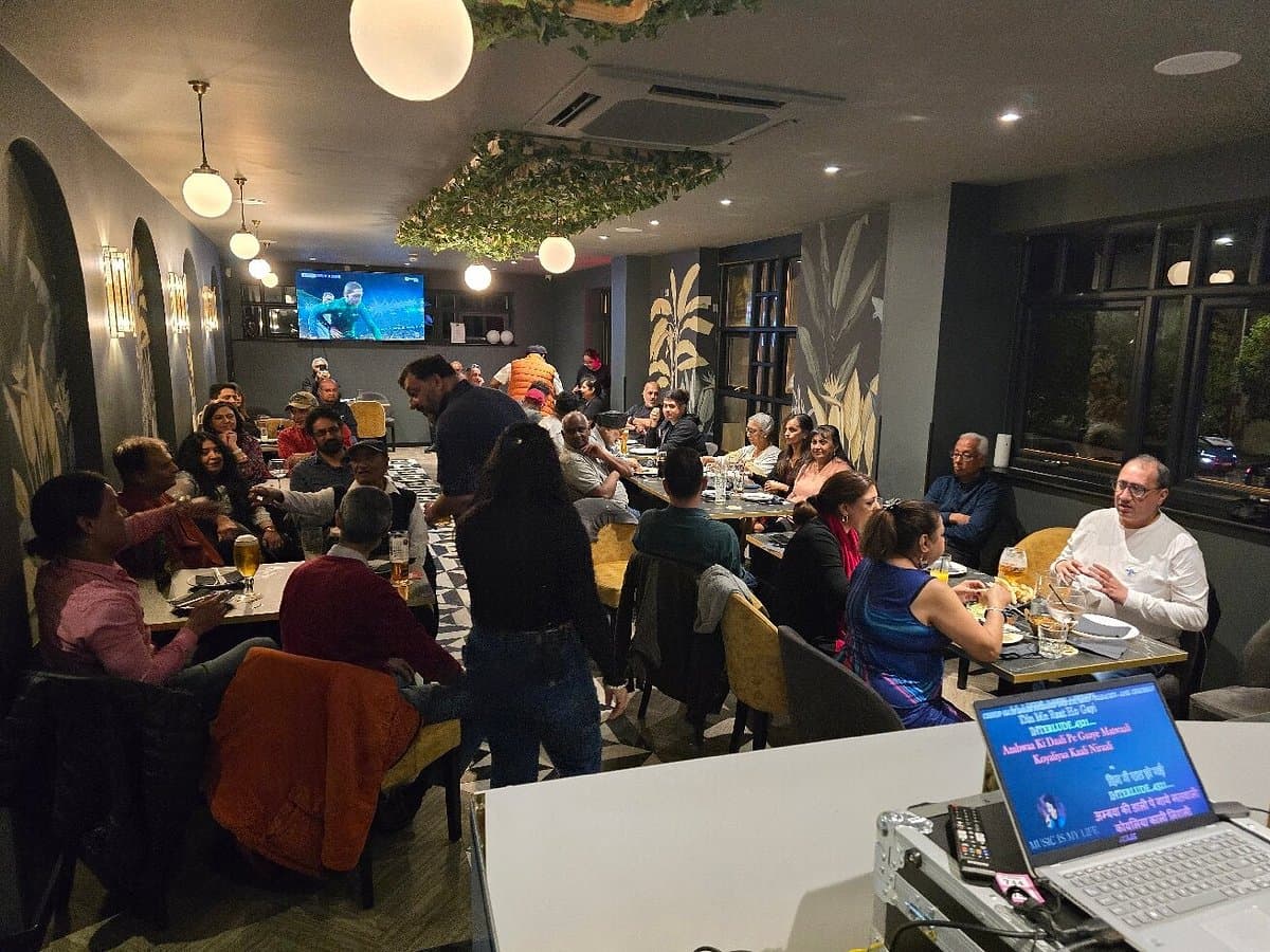 GK Lounge | Indian Restaurant Near Me In Ilford | Takeaway | Sports Bar | Banqueting Hall