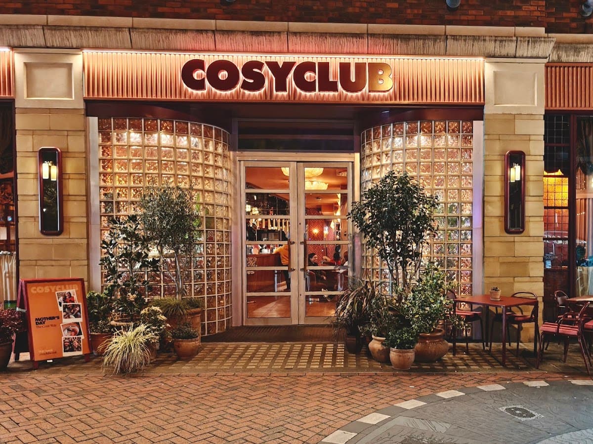 Cosy Club