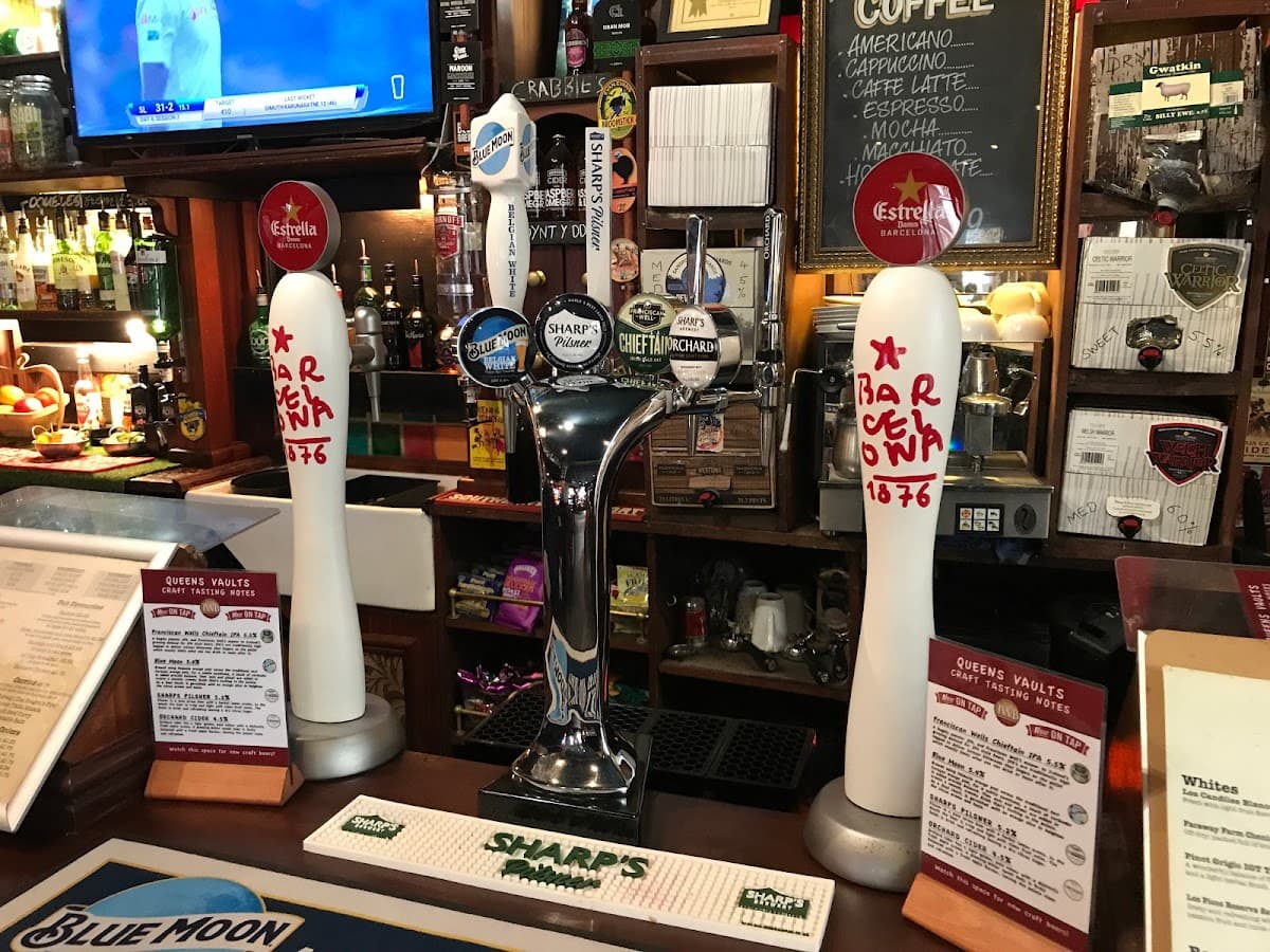 Queens Vaults - JW Bassett Pub