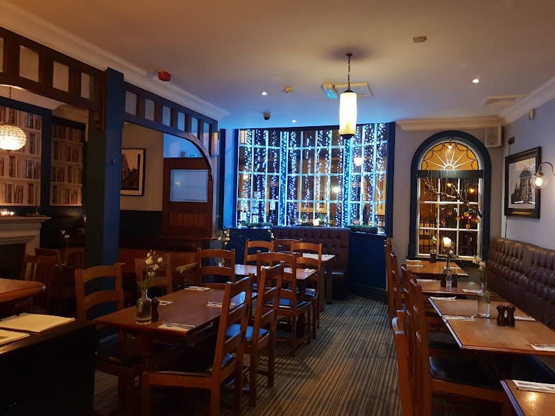 The Blackburne Arms Gastro Pub and Hotel