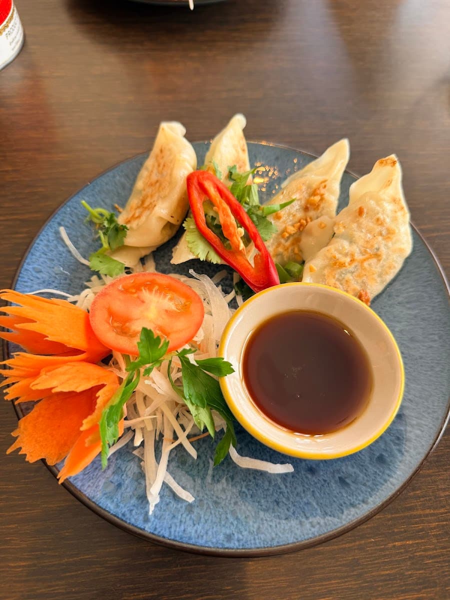 Khao Thai Eatery