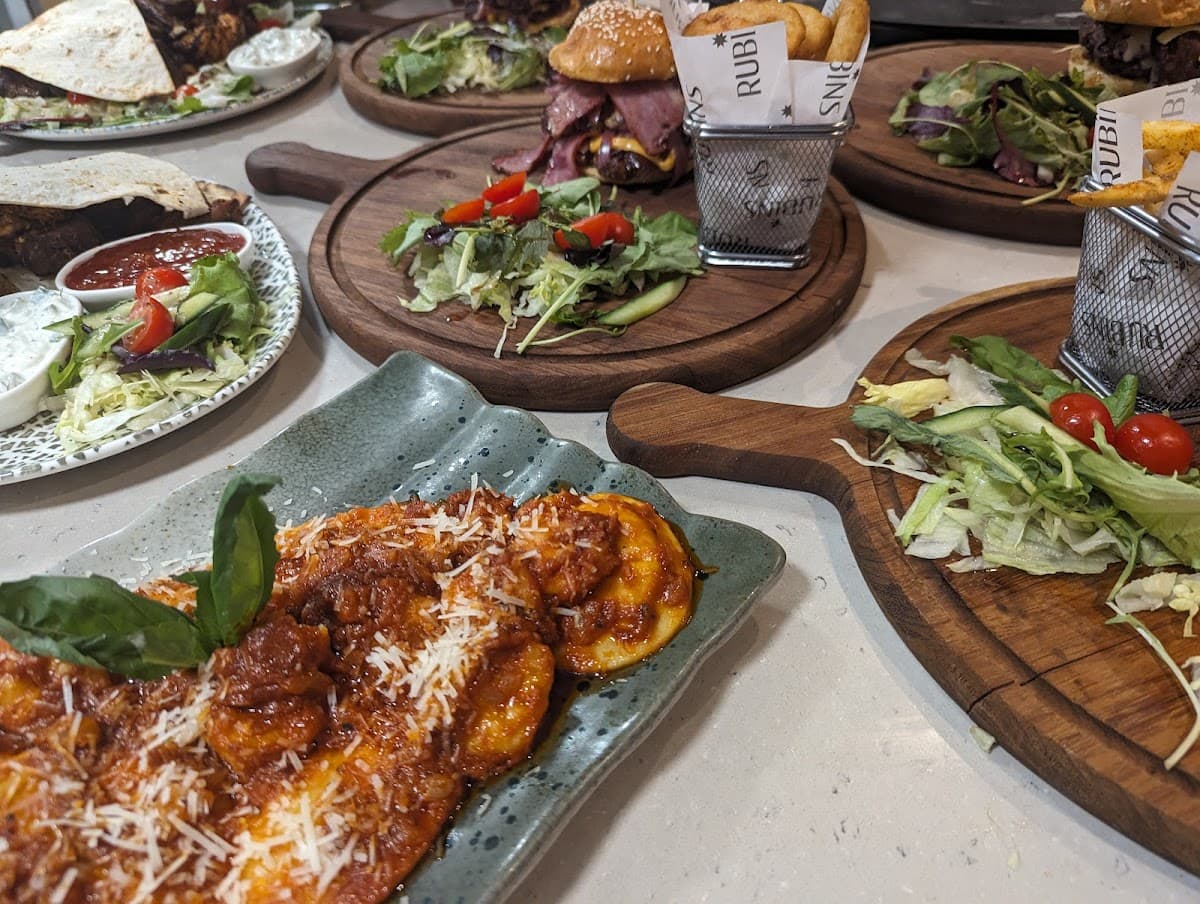 Rubins Mediterranean Restaurant and Café