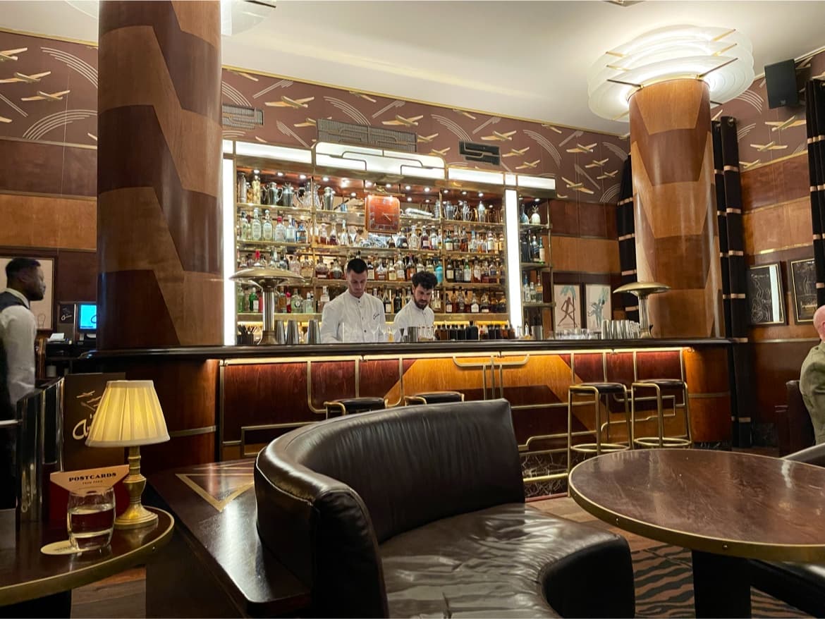 Bar Amercain
