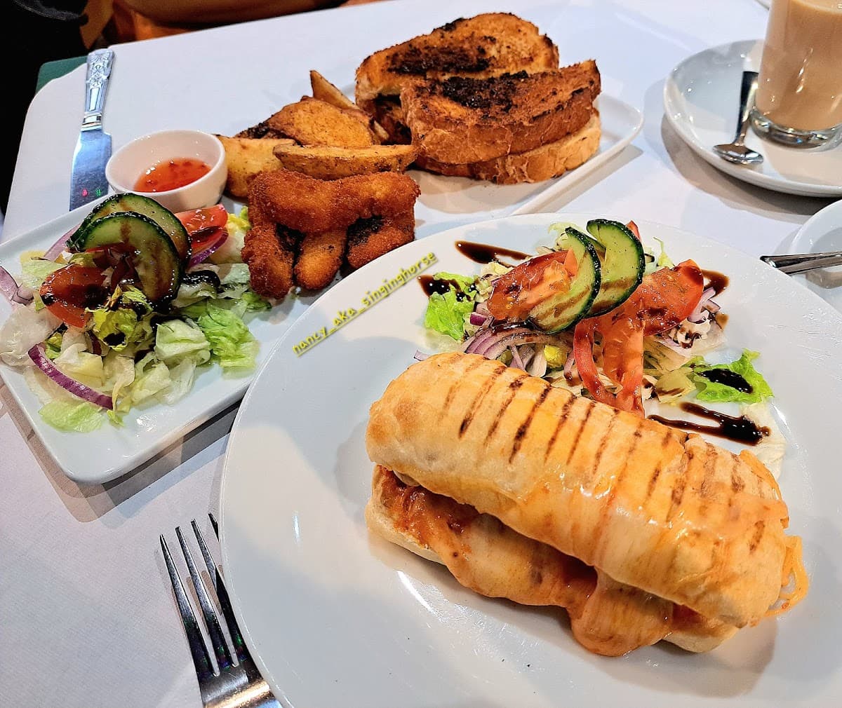 Dal Barista - Coffee Bar And Bistro