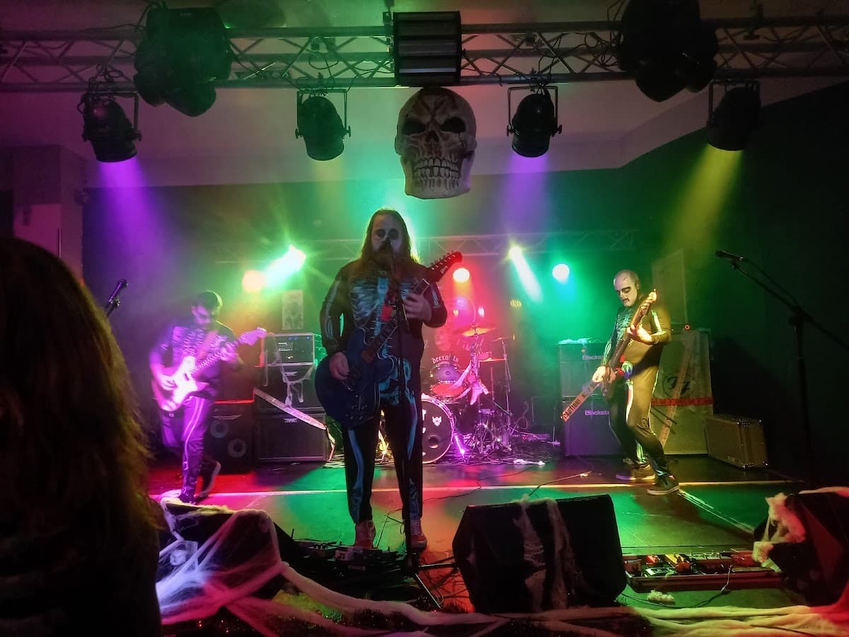 Luna Live Lounge & Bar Bridgend