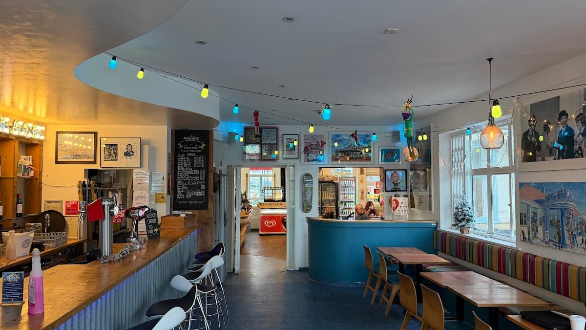 Off The Beach Cafe
