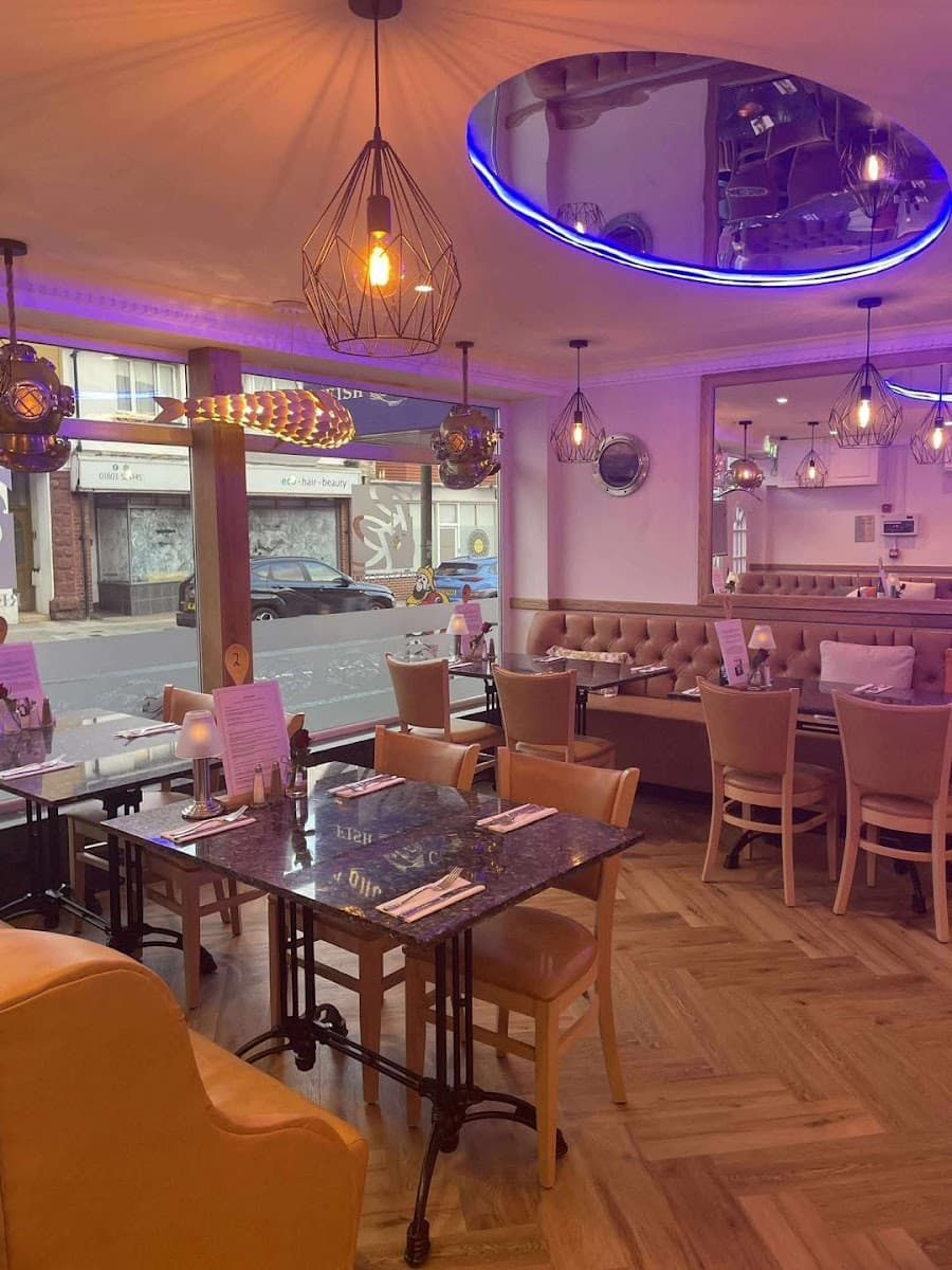 Roy's Restaurant