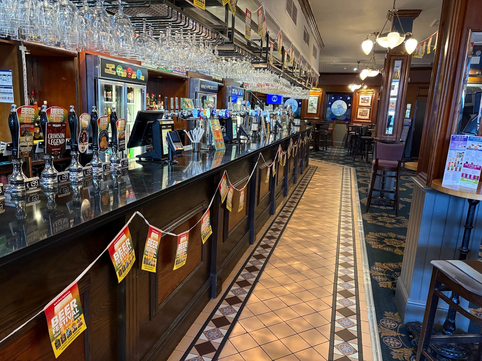 The Moon Under Water - JD Wetherspoon