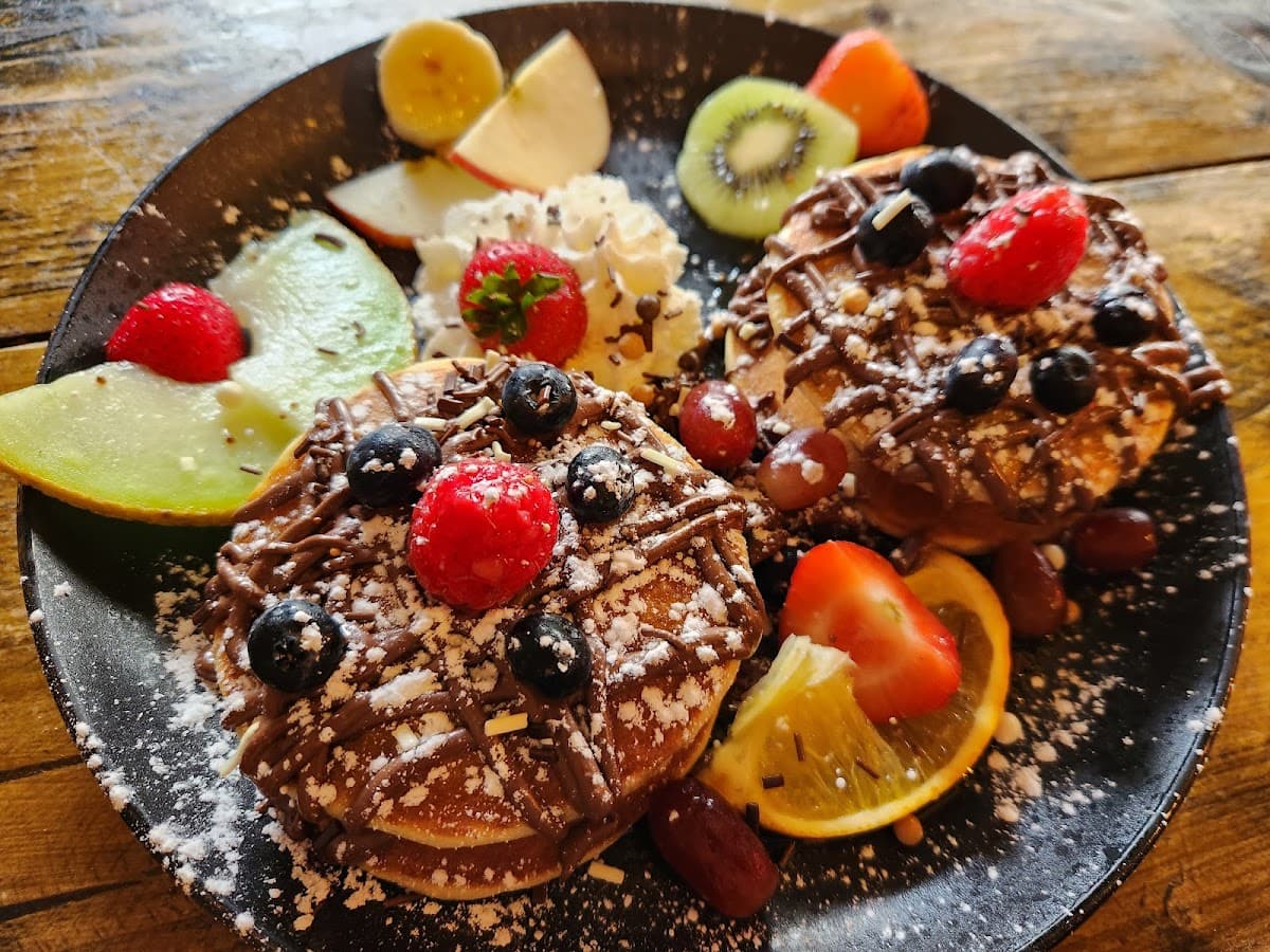 Nilly's Cafe
