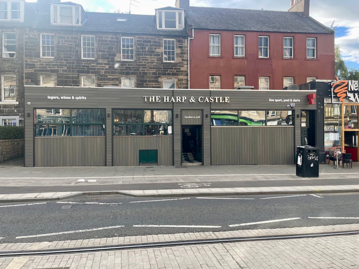 The Harp and Castle