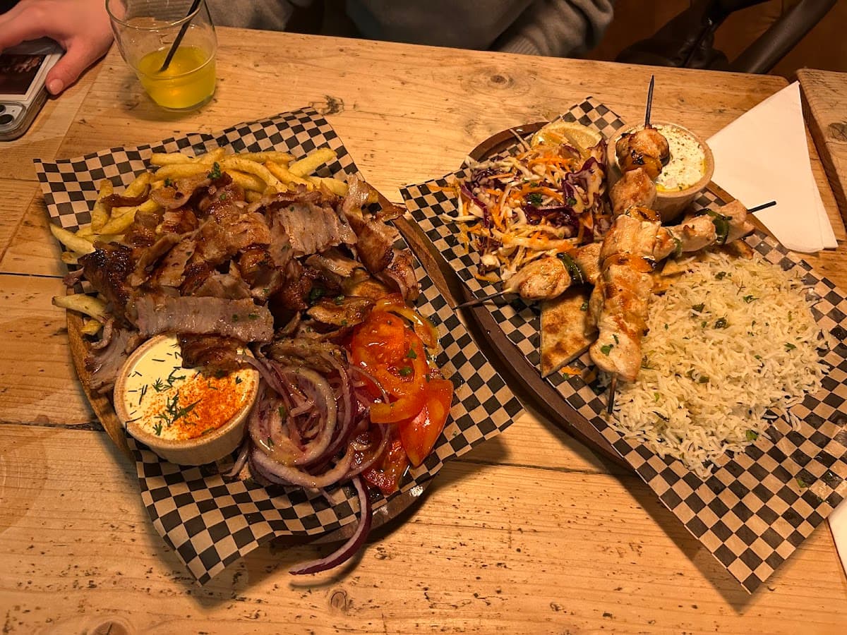 MYTHOS Chapel Allerton π¬π·