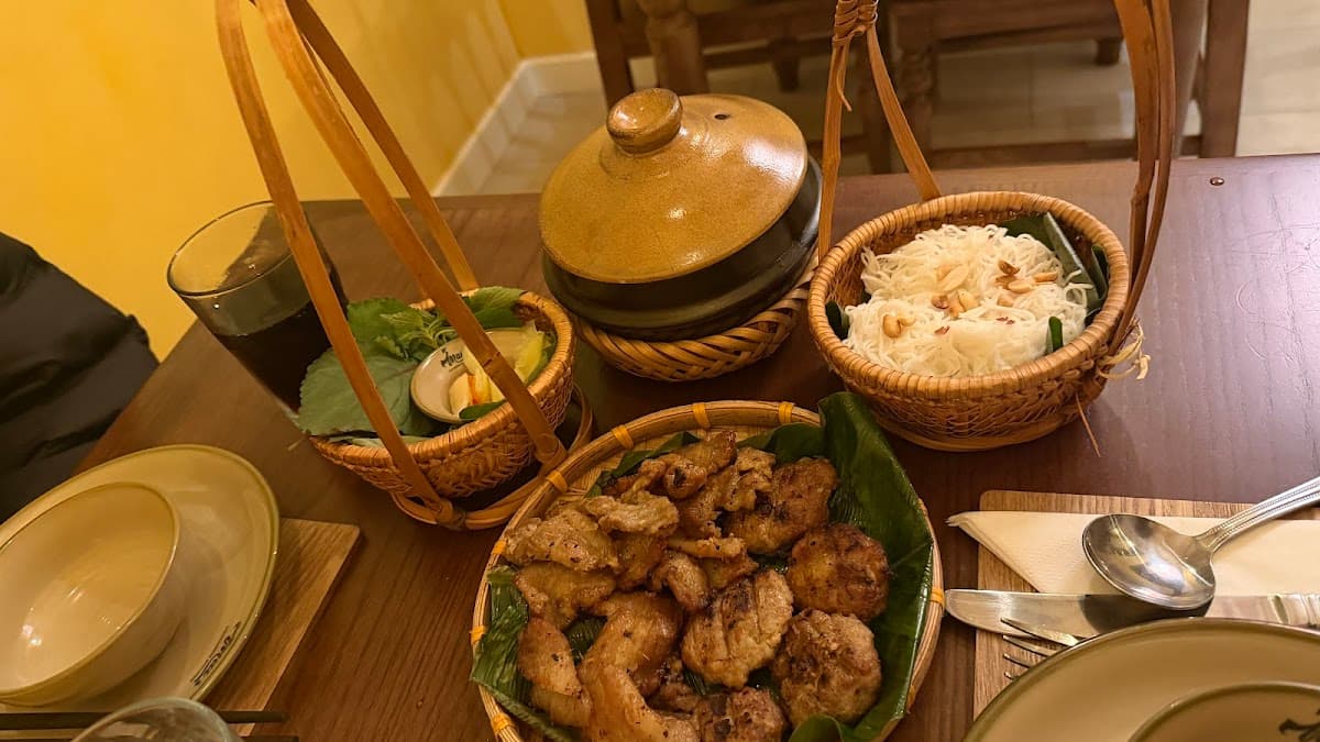 Mai's Vietnamese Kitchen