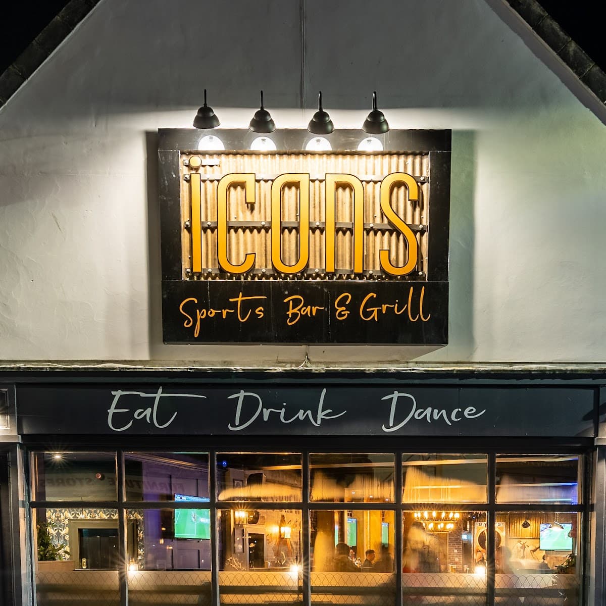 Icons Sports Bar & Grill