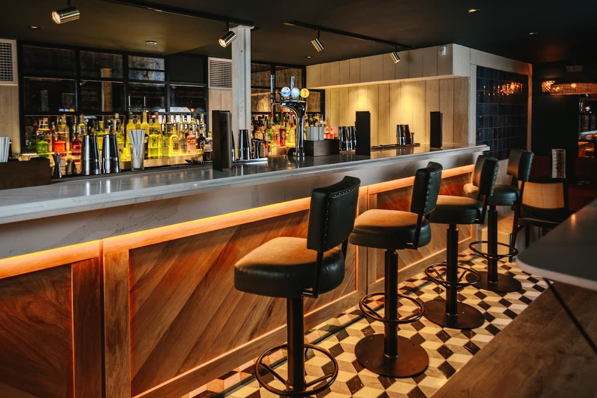 Nola Bar
